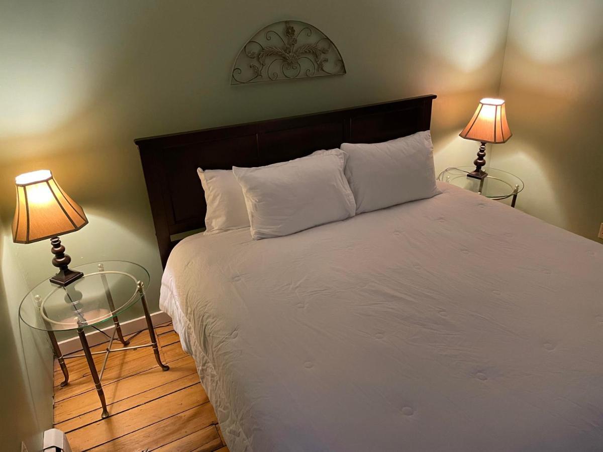 Smugglers Notch Inn Jeffersonville Bagian luar foto