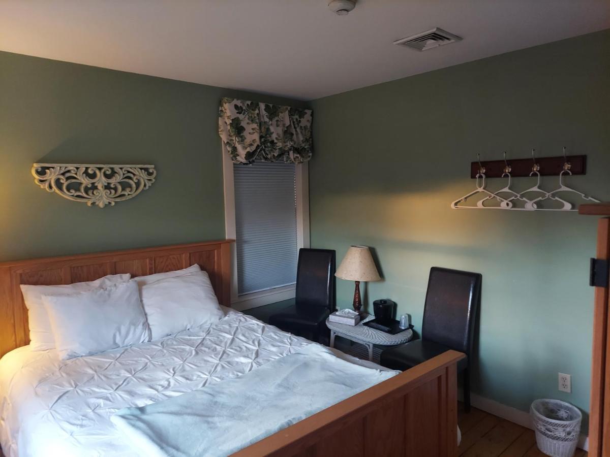 Smugglers Notch Inn Jeffersonville Bagian luar foto