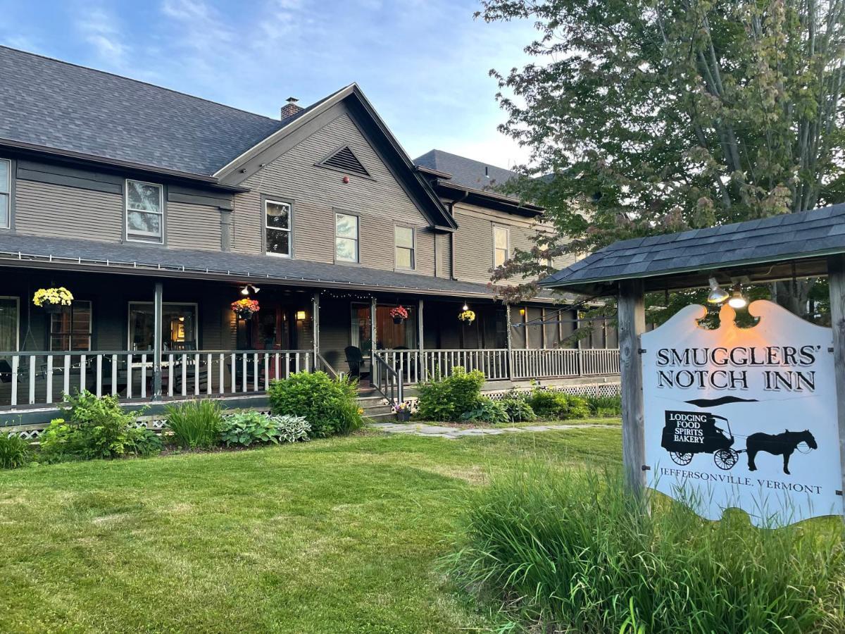 Smugglers Notch Inn Jeffersonville Bagian luar foto
