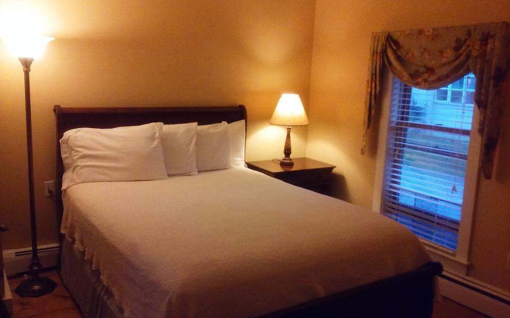 Smugglers Notch Inn Jeffersonville Bagian luar foto