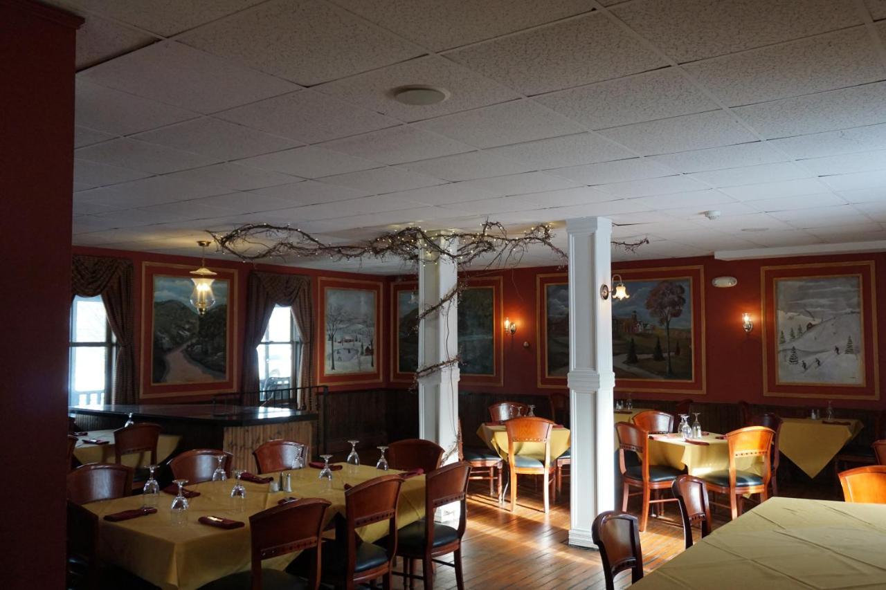 Smugglers Notch Inn Jeffersonville Bagian luar foto